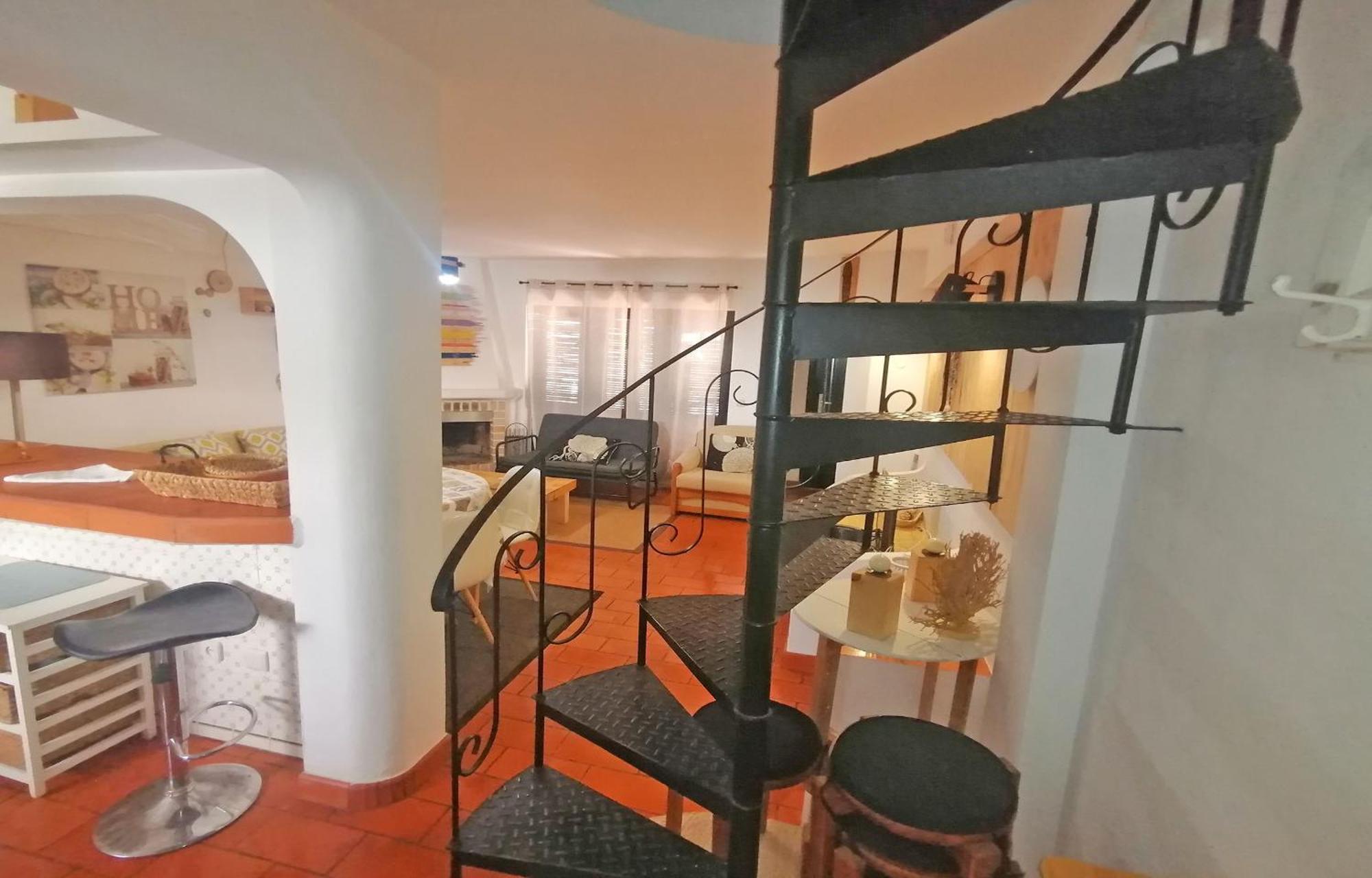 D04 - Torralta Tower House *